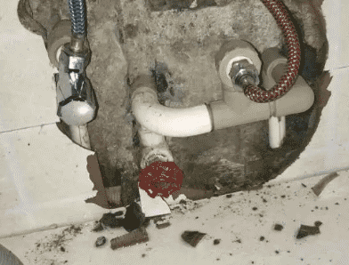 湘阴卫生间漏水维修公司专业为您介绍下湘阴查漏水的服务流程是怎么样的。首先需求找专业的师傅走效